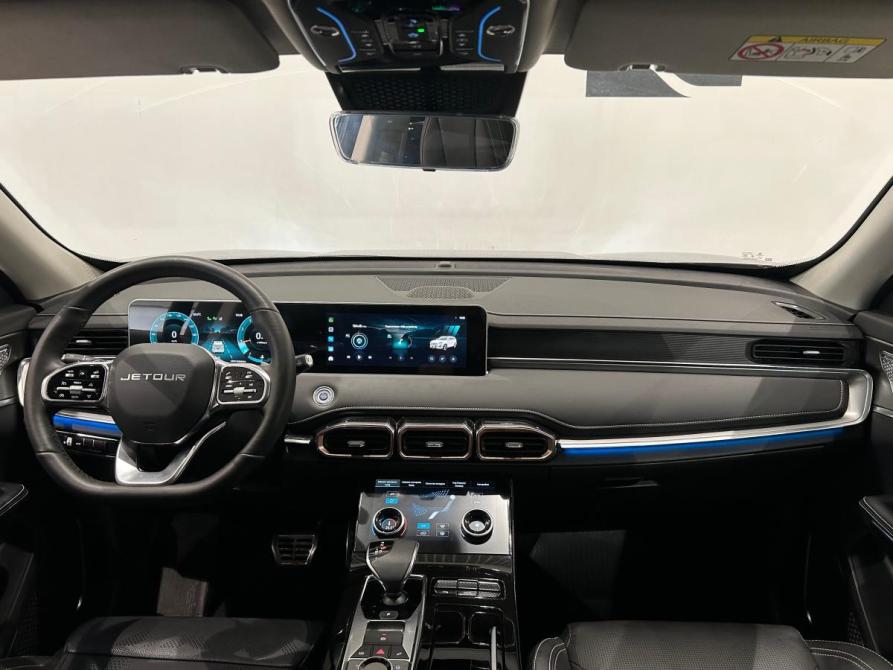 JETOUR X70+ I Рестайлинг Санкт-Петербург  - изображение 17