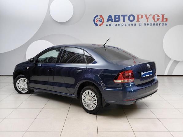 Volkswagen Polo V Рестайлинг с пробегом 2016 года, цена 879 000 рублей, 77294 км, седан, Автокод Объявления