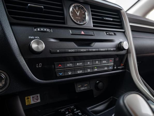 Lexus RX IV Рестайлинг с пробегом 2021 года, цена 4 960 000 рублей, 69896 км, внедорожник, Автокод Объявления