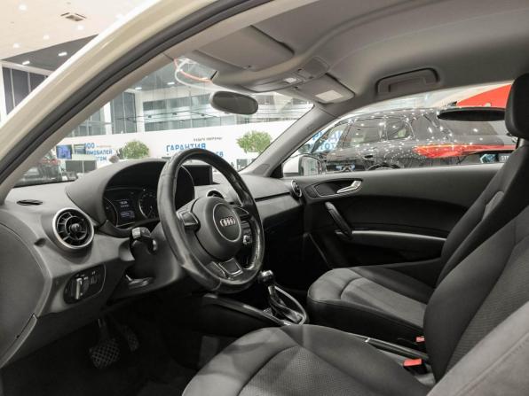 Audi A1 I (8X) с пробегом 2012 года, цена 750 000 рублей, 182653 км, хэтчбек, Автокод Объявления
