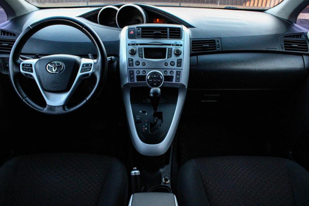 Toyota Verso I Уфа  - изображение 18