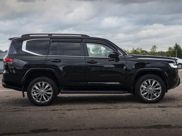 Toyota Land Cruiser 300 Series с пробегом 2024 года, цена 11 200 000 рублей, 18041 км, внедорожник, Автокод Объявления