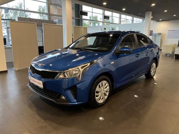 Kia Rio IV Рестайлинг с пробегом 2021 года, цена 1 385 000 рублей, 98097 км, седан, Автокод Объявления