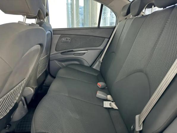 Kia Rio II Рестайлинг с пробегом 2011 года, цена 698 000 рублей, 238000 км, седан, Автокод Объявления