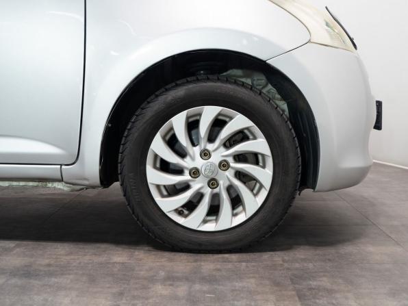 Toyota Ractis I с пробегом 2007 года, цена 695 000 рублей, 204639 км, хэтчбек, Автокод Объявления