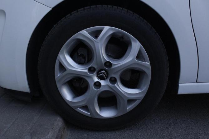 Citroen C3 II с пробегом 2012 года, цена 910 000 рублей, 13205 км, хэтчбек, Автокод Объявления
