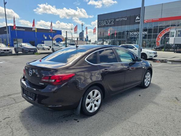 Opel Astra J Рестайлинг с пробегом 2014 года, цена 849 995 рублей, 83796 км, седан, Автокод Объявления