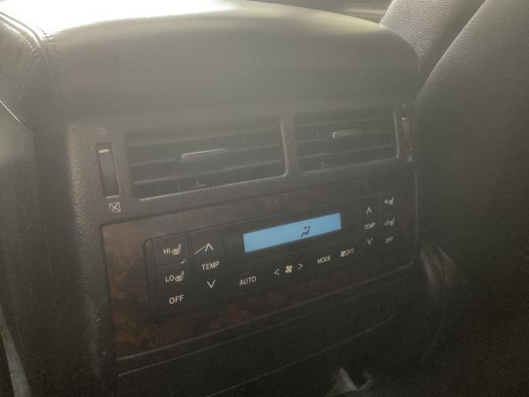 Toyota Land Cruiser 200 Series с пробегом 2011 года, цена 3 260 000 рублей, 312000 км, внедорожник, Автокод Объявления