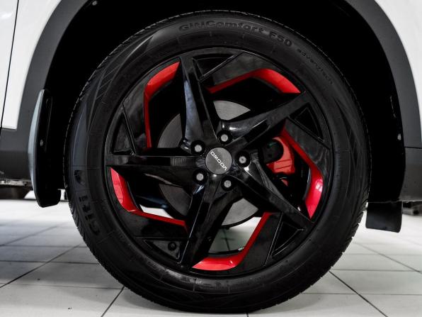Omoda C5 I с пробегом 2023 года, цена 1 800 000 рублей, 29271 км, внедорожник, Автокод Объявления