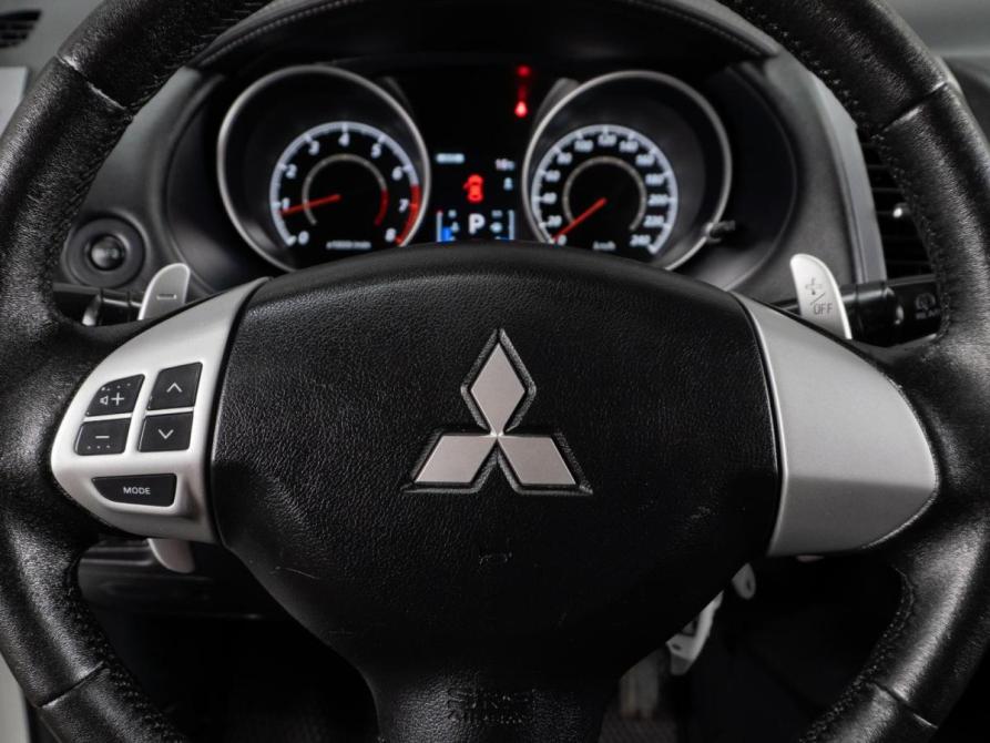 Mitsubishi Outlander II Рестайлинг Тюмень  - изображение 12