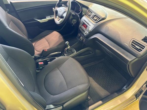 Kia Rio III с пробегом 2014 года, цена 520 000 рублей, 374709 км, хэтчбек, Автокод Объявления