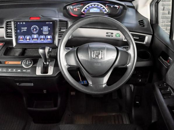 Honda Freed I Рестайлинг с пробегом 2012 года, цена 1 050 000 рублей, 189658 км, компактвэн, Автокод Объявления