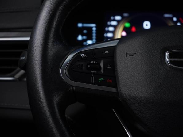 Geely Atlas Pro с пробегом 2021 года, цена 1 599 997 рублей, 139128 км, внедорожник, Автокод Объявления