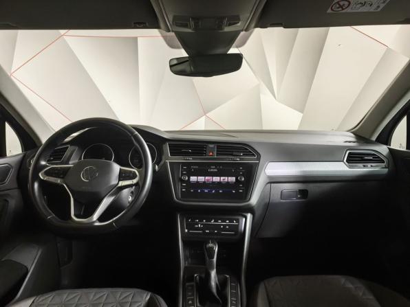 Volkswagen Tiguan II Рестайлинг с пробегом 2021 года, цена 2 795 000 рублей, 72458 км, внедорожник, Автокод Объявления