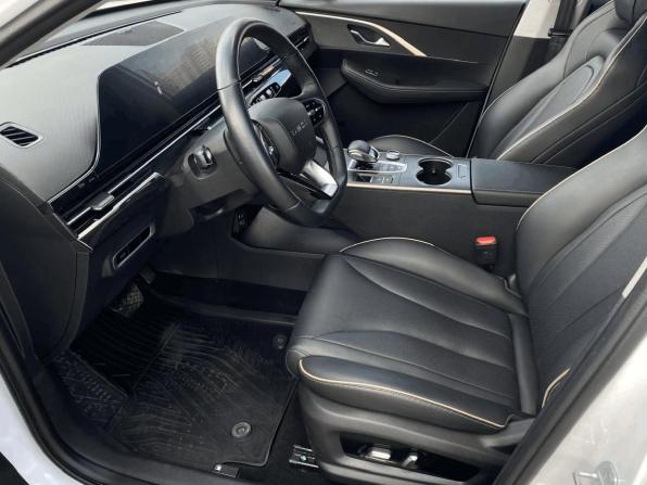 Omoda C5 I с пробегом 2023 года, цена 1 795 000 рублей, 23036 км, внедорожник, Автокод Объявления
