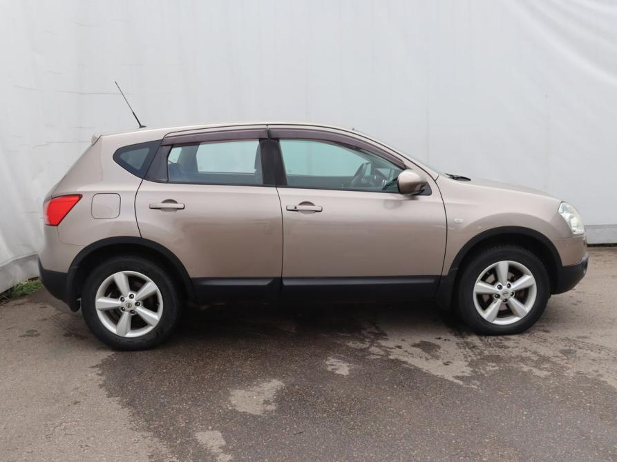 Nissan Qashqai I Москва  - изображение 7