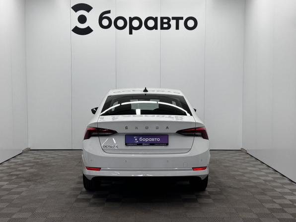 Skoda Octavia IV (A8) с пробегом 2021 года, цена 2 029 000 рублей, 103353 км, лифтбек, Автокод Объявления