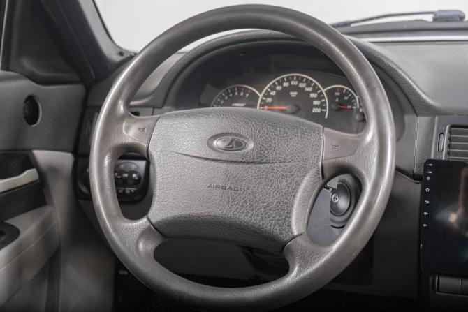 Lada (ВАЗ) Priora I с пробегом 2011 года, цена 369 000 рублей, 330000 км, седан, Автокод Объявления