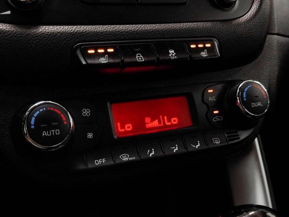Kia Ceed II Рестайлинг с пробегом 2018 года, цена 1 430 000 рублей, 88881 км, универсал, Автокод Объявления