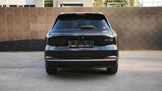 Новый Geely EX5 Гибрид 2026 года, цена 3 829 990 рублей, внедорожник, Автокод Объявления