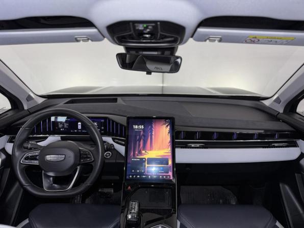 Geely Atlas II с пробегом 2024 года, цена 2 929 000 рублей, 39479 км, внедорожник, Автокод Объявления