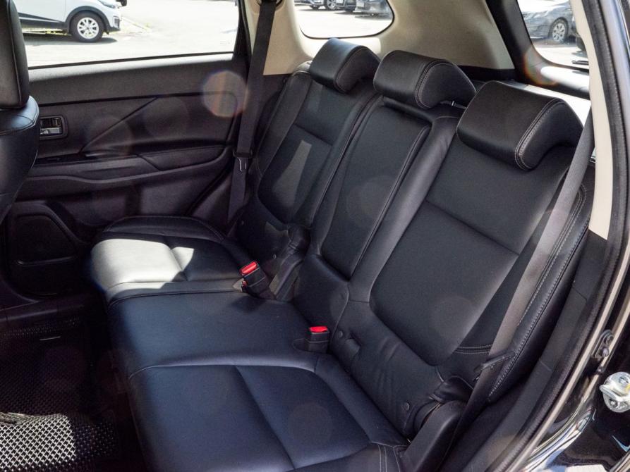 Mitsubishi Outlander III Рестайлинг 3 Екатеринбург  - изображение 21
