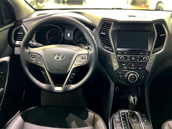 Hyundai Santa Fe III Рестайлинг с пробегом 2016 года, цена 2 060 000 рублей, 191257 км, внедорожник, Автокод Объявления