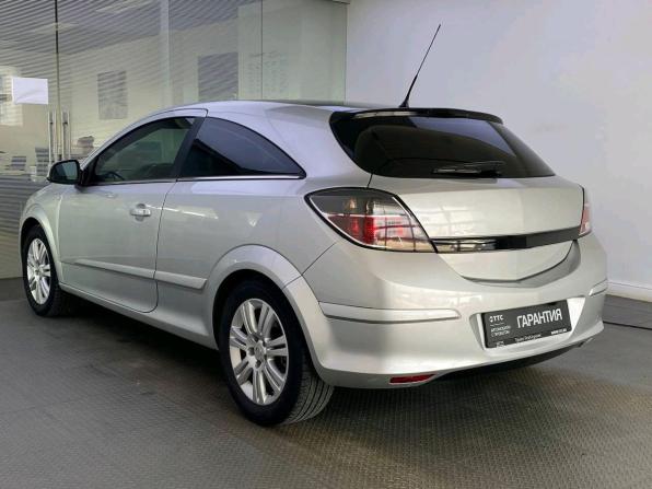 Opel Astra H Рестайлинг с пробегом 2010 года, цена 665 000 рублей, 223310 км, хэтчбек, Автокод Объявления