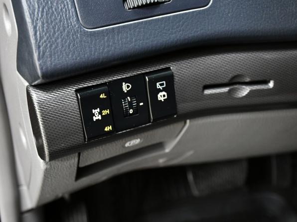 SsangYong Stavic с пробегом 2014 года, цена 1 097 000 рублей, 303946 км, минивэн, Автокод Объявления
