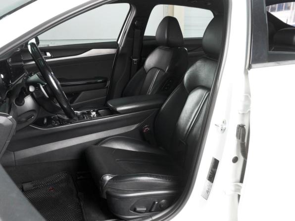 Kia K5 III с пробегом 2021 года, цена 2 369 000 рублей, 114291 км, седан, Автокод Объявления