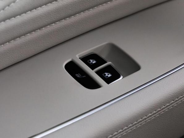 Hongqi HS5 I с пробегом 2024 года, цена 3 049 000 рублей, 1061 км, внедорожник, Автокод Объявления