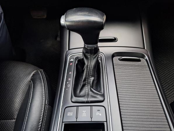 Kia Sorento III Prime Рестайлинг с пробегом 2018 года, цена 2 750 000 рублей, 105655 км, внедорожник, Автокод Объявления