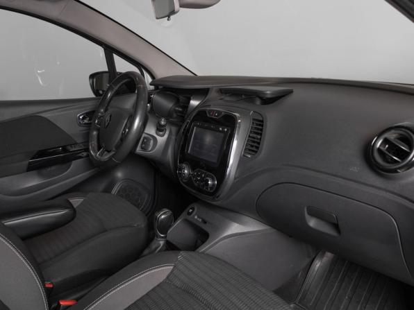 Renault Kaptur I с пробегом 2017 года, цена 1 315 500 рублей, 148940 км, внедорожник, Автокод Объявления