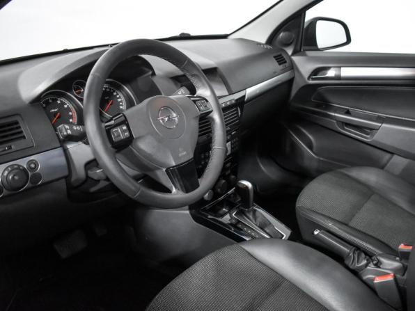 Opel Astra H Рестайлинг с пробегом 2010 года, цена 525 000 рублей, 293371 км, седан, Автокод Объявления