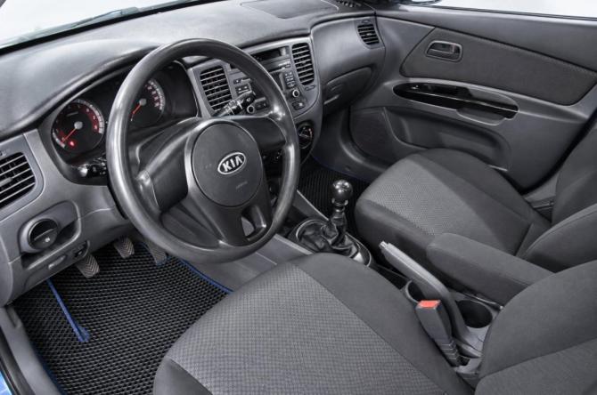 Kia Rio II Рестайлинг с пробегом 2010 года, цена 589 000 рублей, 230000 км, седан, Автокод Объявления