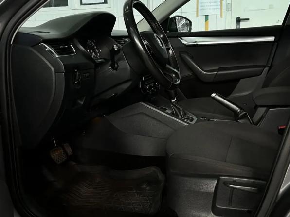 Skoda Octavia III (A7) с пробегом 2013 года, цена 950 000 рублей, 127000 км, лифтбек, Автокод Объявления