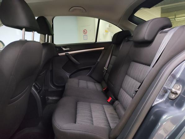 Skoda Octavia II (A5) Рестайлинг с пробегом 2011 года, цена 849 000 рублей, 114880 км, лифтбек, Автокод Объявления