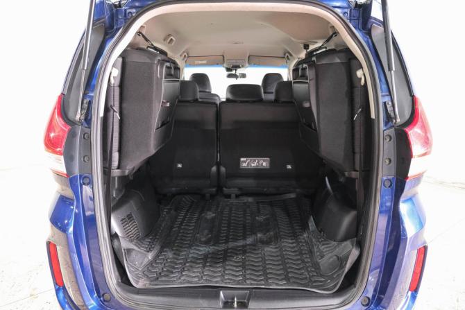 Honda Freed II Рестайлинг с пробегом 2017 года, цена 1 469 000 рублей, 135000 км, компактвэн, Автокод Объявления