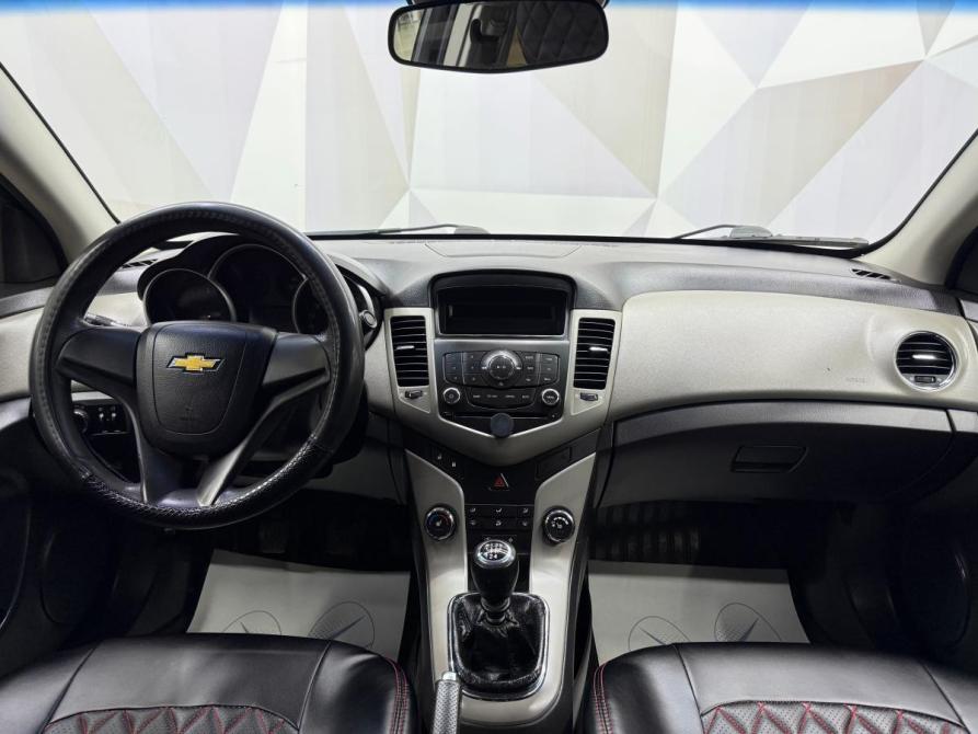 Chevrolet Cruze I Азнакаево  - изображение 9