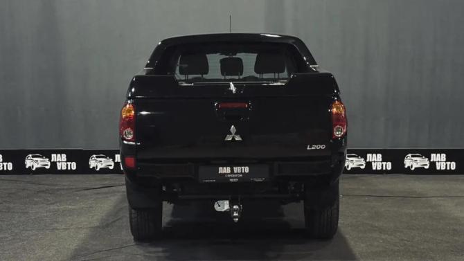 Mitsubishi L200 IV с пробегом 2012 года, цена 1 250 000 рублей, 302538 км, пикап, Автокод Объявления