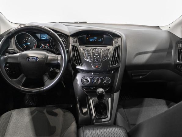 Ford Focus III с пробегом 2013 года, цена 750 000 рублей, 199000 км, седан, Автокод Объявления