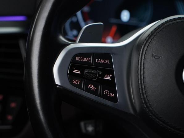 BMW 5 серии VII (G30/G31/G38) Рестайлинг с пробегом 2021 года, цена 5 599 077 рублей, 100345 км, седан, Автокод Объявления