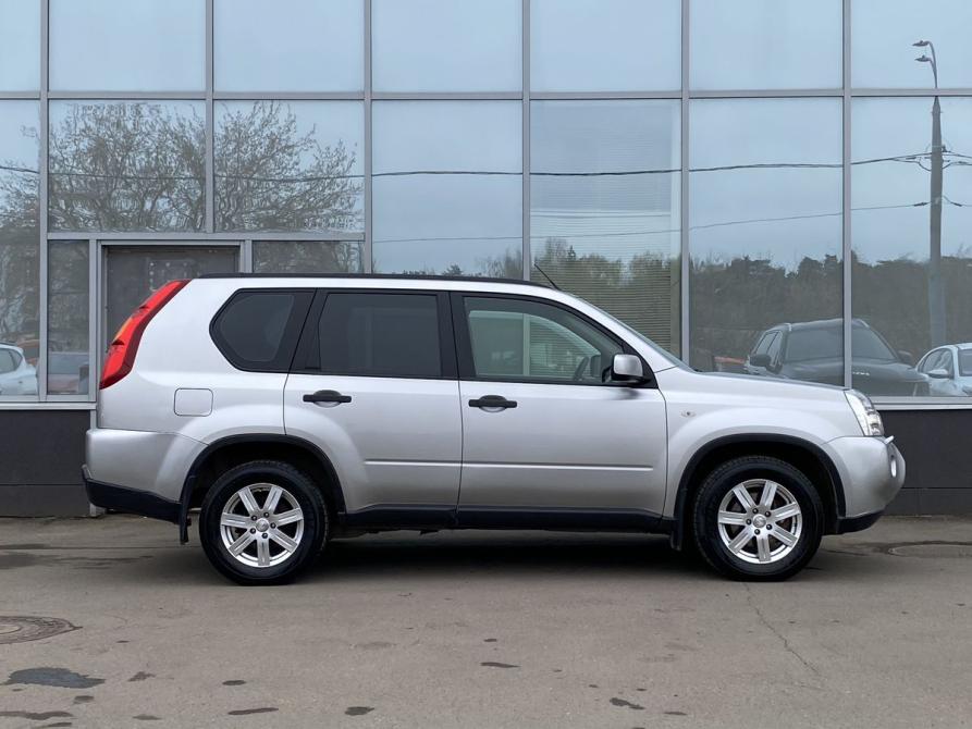 Nissan X-Trail II Москва  - изображение 4