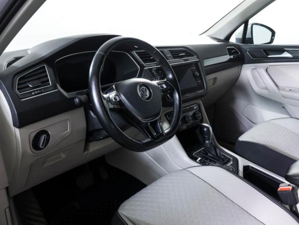 Volkswagen Tiguan II с пробегом 2017 года, цена 1 684 000 рублей, 258258 км, внедорожник, Автокод Объявления