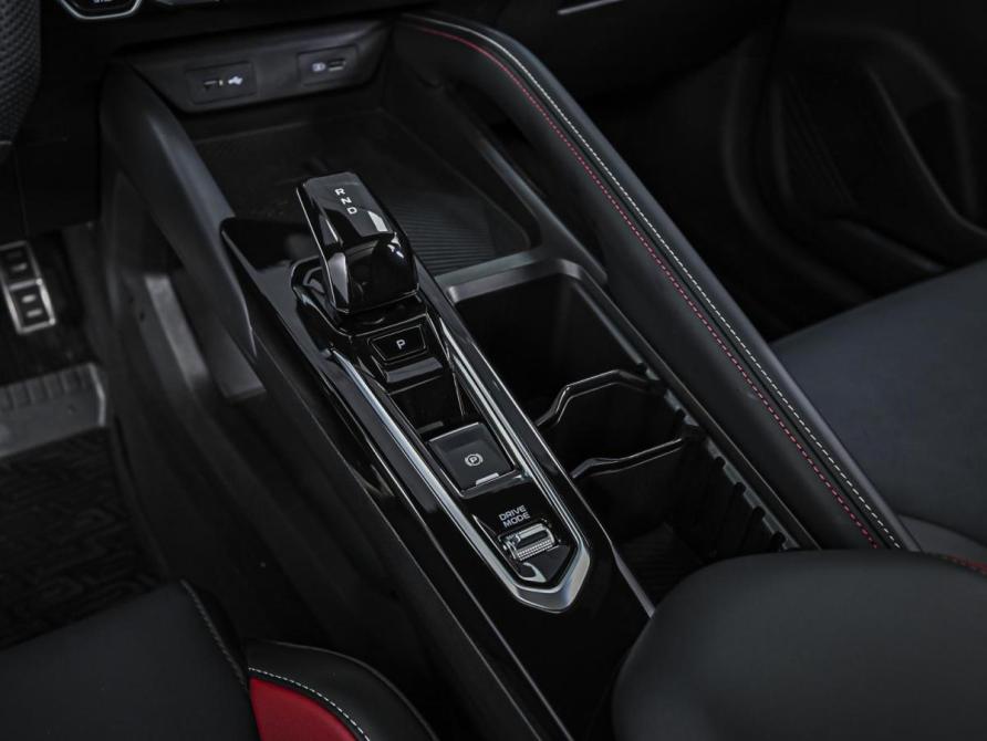 Geely Coolray I Рестайлинг Ставрополь  - изображение 13