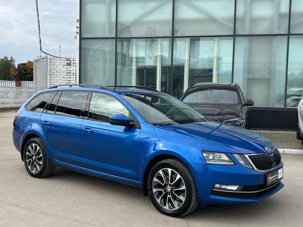 Skoda Octavia III (A7) Рестайлинг с пробегом 2017 года, цена 1 740 000 рублей, 301797 км, универсал, Автокод Объявления