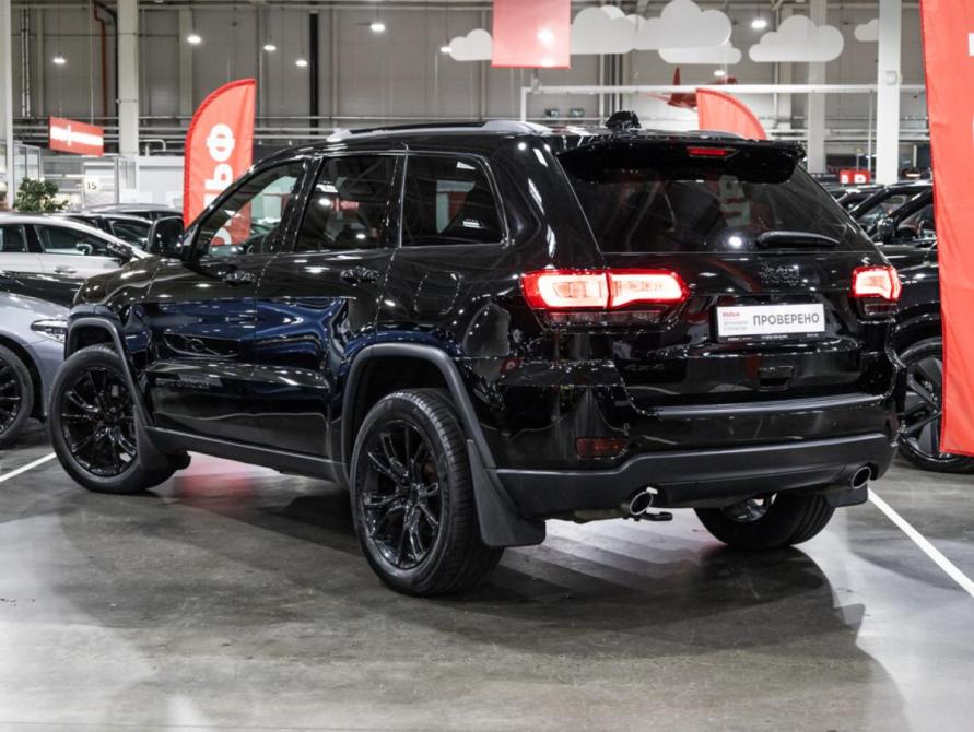 Jeep Grand Cherokee IV (WK2) Рестайлинг Санкт-Петербург  - изображение 11