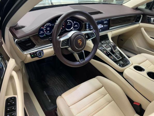 Porsche Panamera II с пробегом 2018 года, цена 6 400 000 рублей, 76068 км, лифтбек, Автокод Объявления