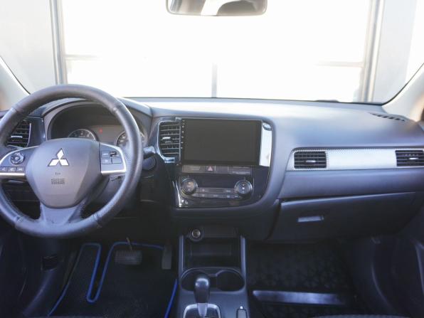 Mitsubishi Outlander III с пробегом 2012 года, цена 1 200 000 рублей, 122257 км, внедорожник, Автокод Объявления