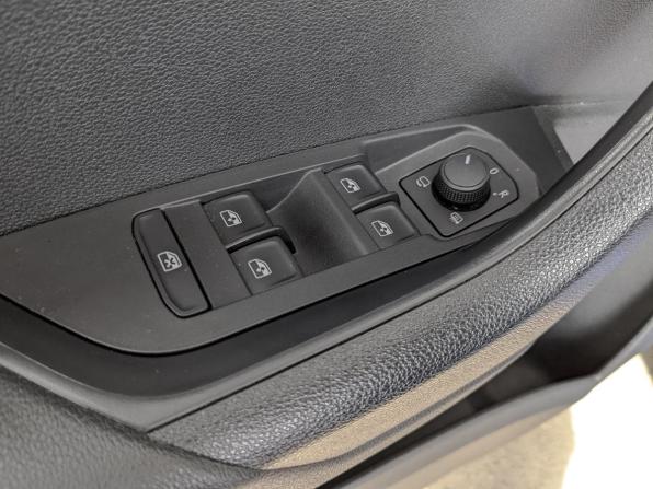 Skoda Karoq I с пробегом 2021 года, цена 2 600 000 рублей, 73042 км, внедорожник, Автокод Объявления